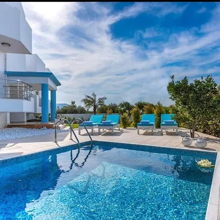 Aphrodite Luxury