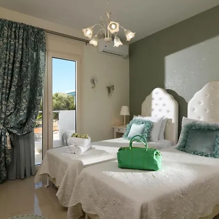 Aphrodite Luxury Villa