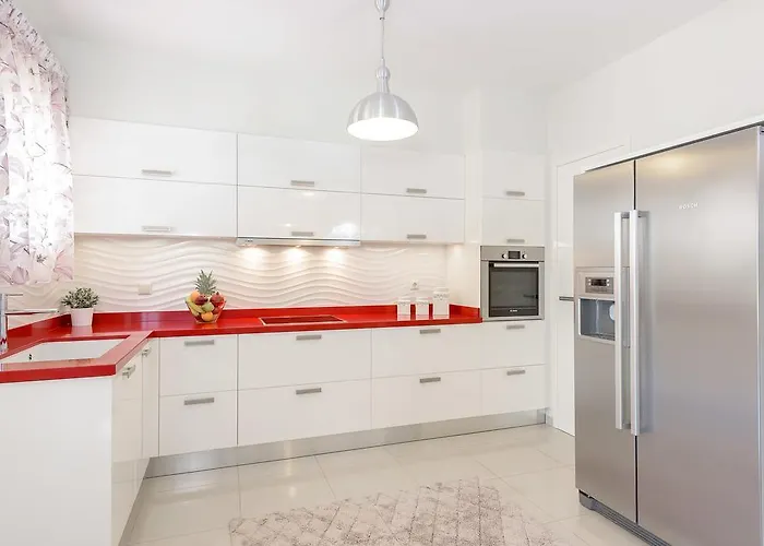 Aphrodite Luxury וילה